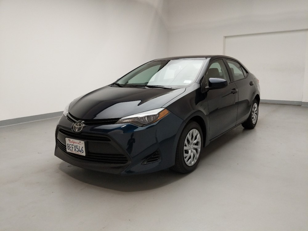 Used 2018 Toyota Corolla Driver Front Bumper