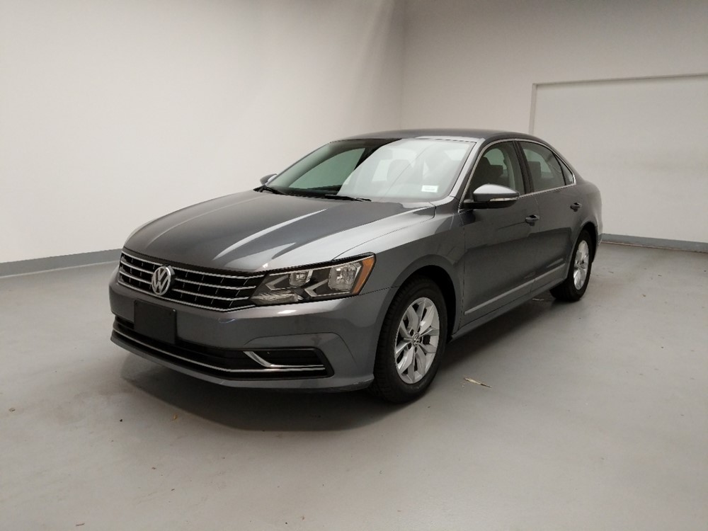 Used 2016 Volkswagen Passat Driver Front Bumper