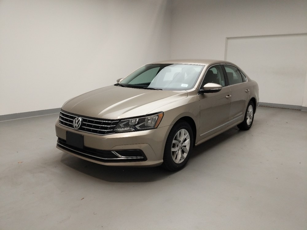 Used 2016 Volkswagen Passat Driver Front Bumper