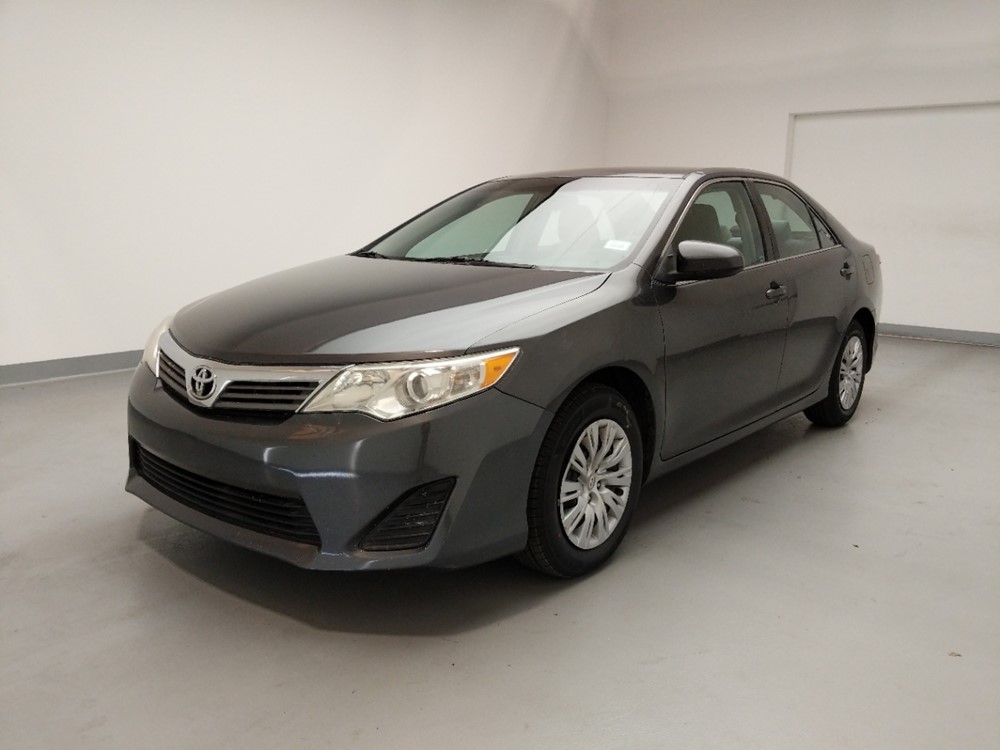 Used 2012 Toyota Camry Driver Front Bumper