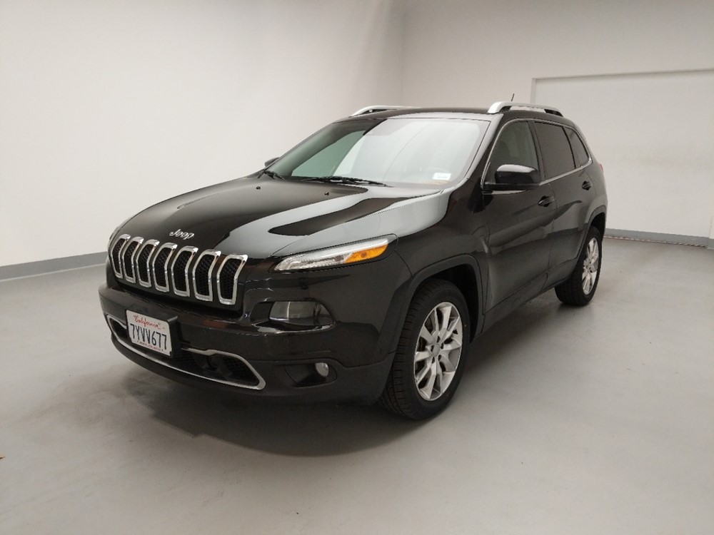 Used 2014 Jeep Cherokee Driver Front Bumper