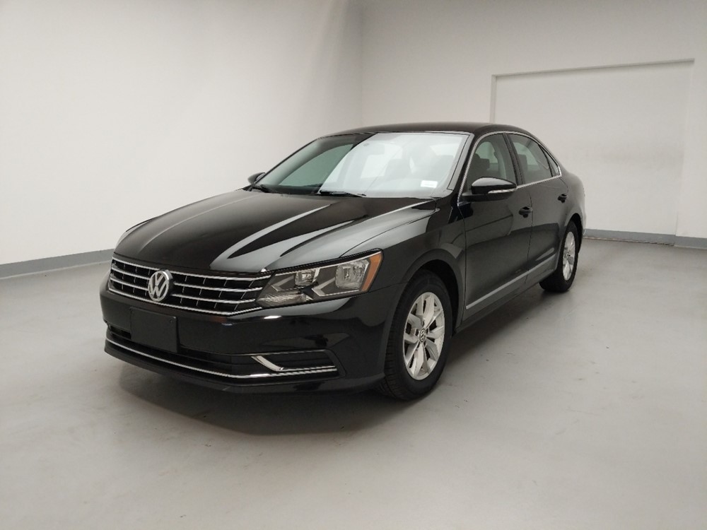 Used 2016 Volkswagen Passat Driver Front Bumper