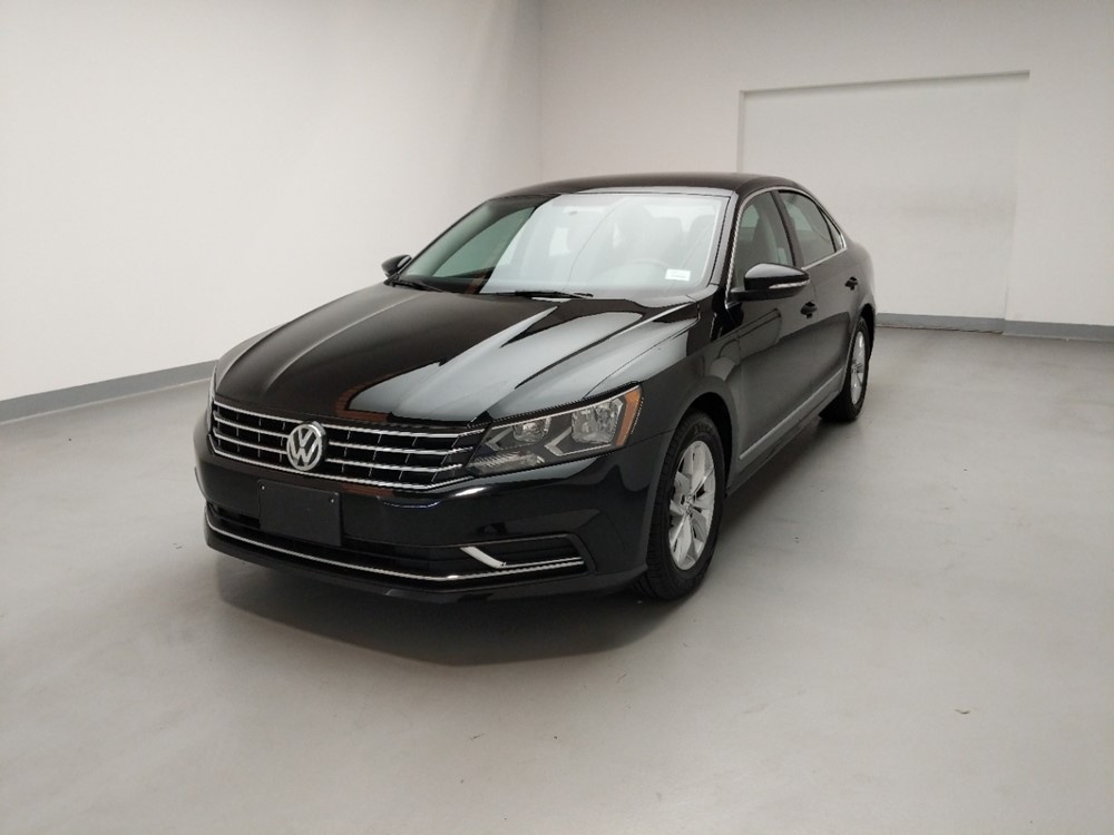 Used 2016 Volkswagen Passat Driver Front Bumper