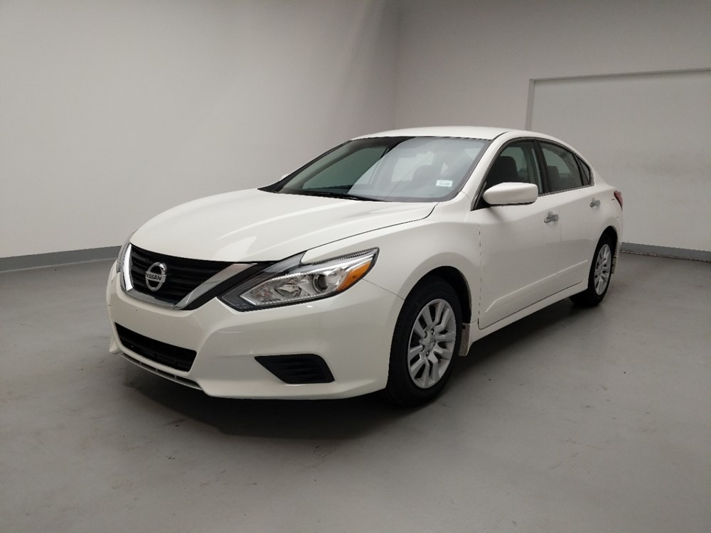 Used 2017 Nissan Altima Driver Front Bumper