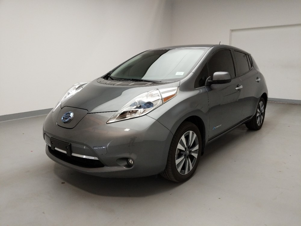 Used 2017 Nissan LEAF Driver Front Bumper