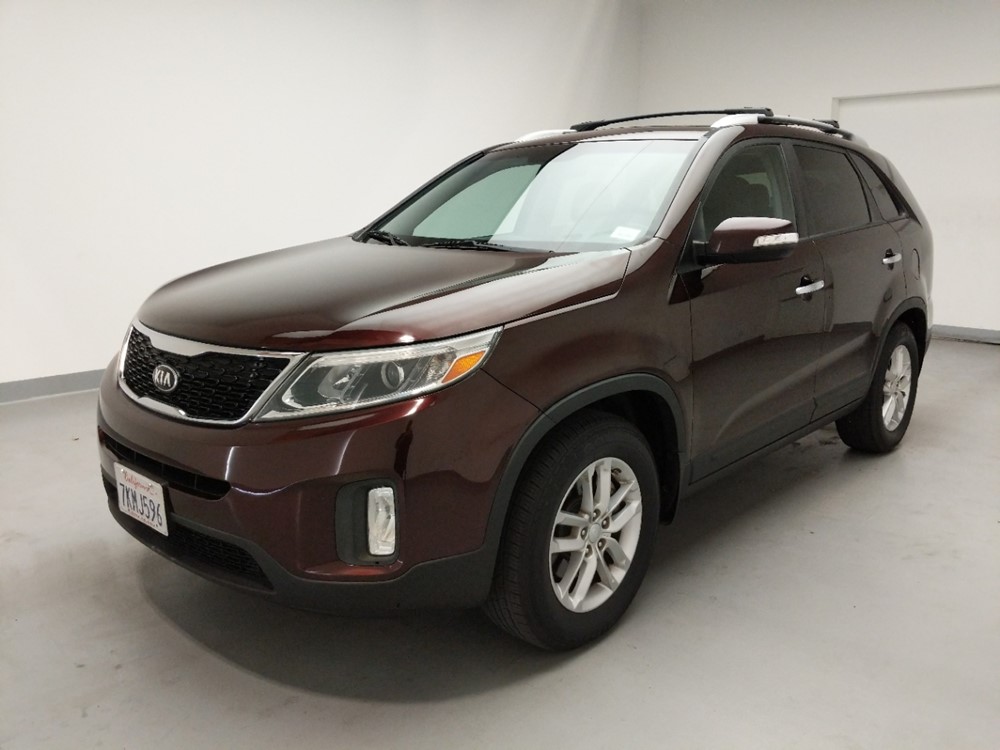 Used 2015 Kia Sorento Driver Front Bumper