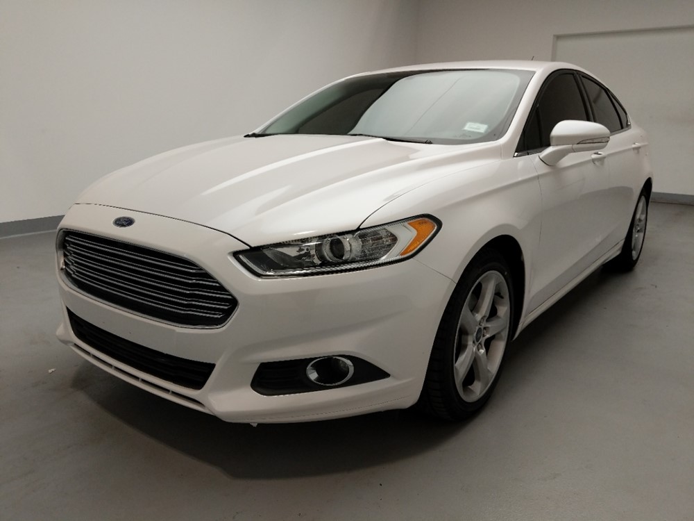Used 2016 Ford Fusion Driver Front Bumper