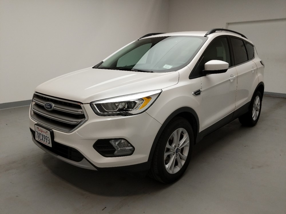 Used 2017 Ford Escape Driver Front Bumper