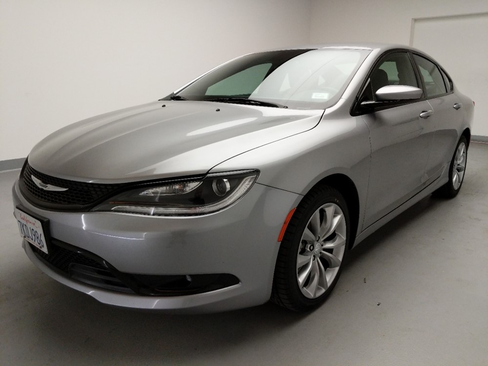Used 2015 Chrysler 200 Driver Front Bumper