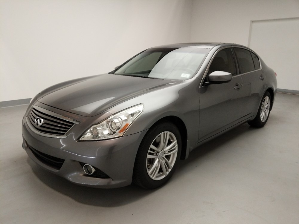 Used 2012 INFINITI G37 Driver Front Bumper