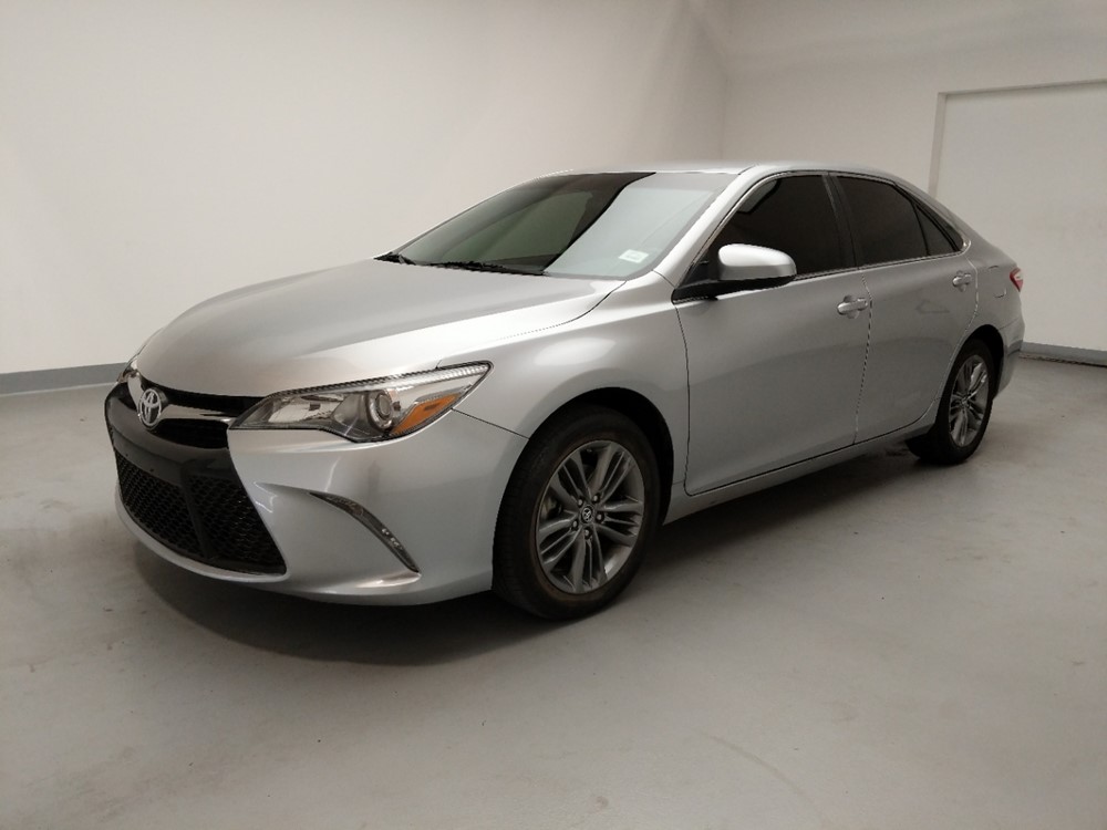 Used 2016 Toyota Camry Driver Front Bumper