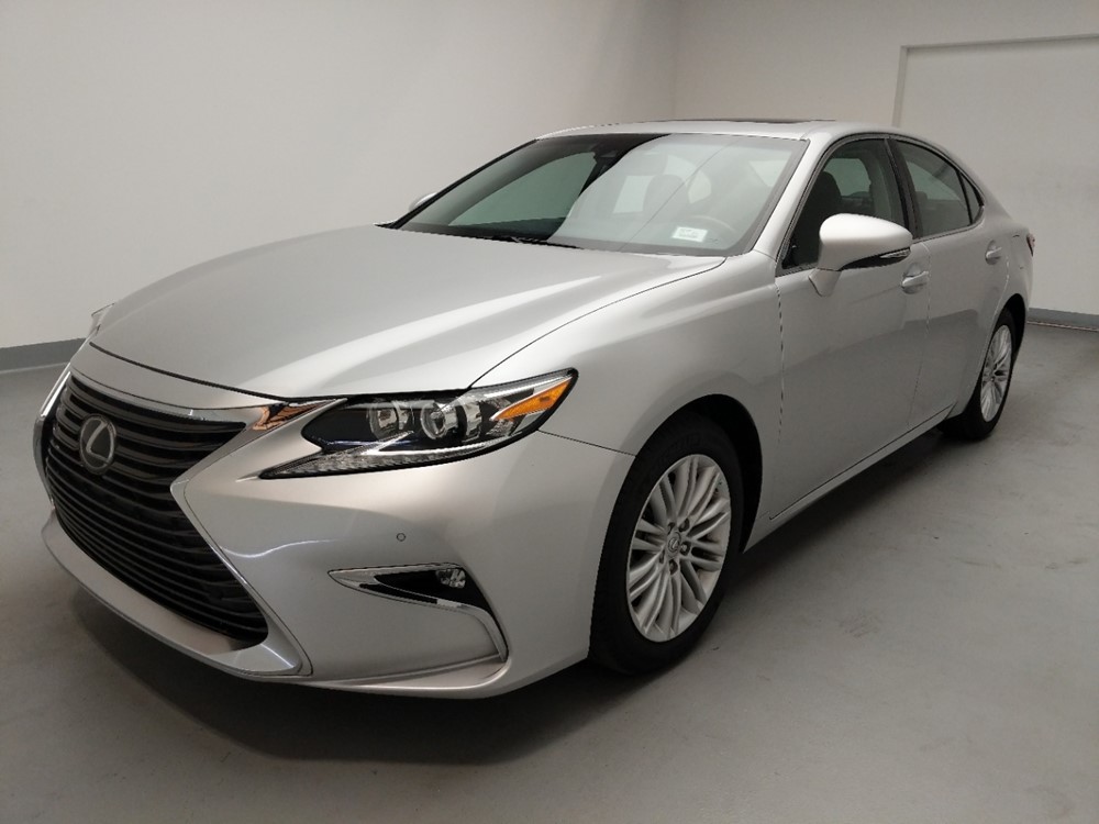 Used 2016 Lexus ES 350 Driver Front Bumper