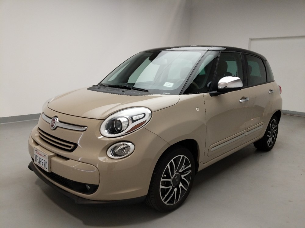 Used 2014 FIAT 500L Driver Front Bumper