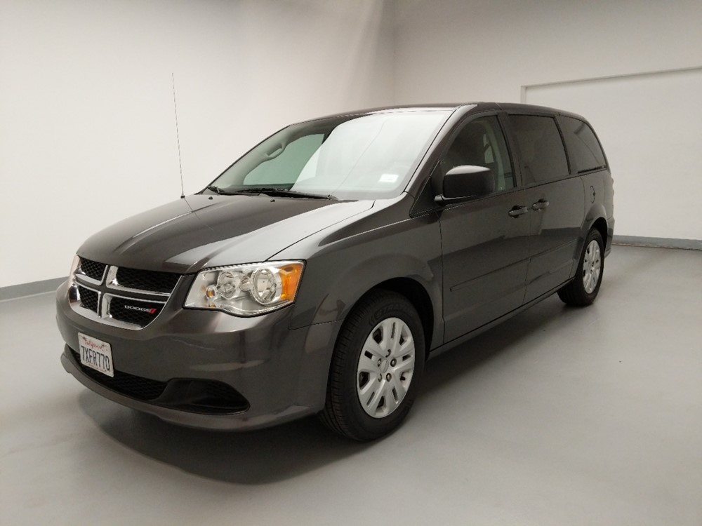 Used 2017 Dodge Grand Caravan Driver Front Bumper