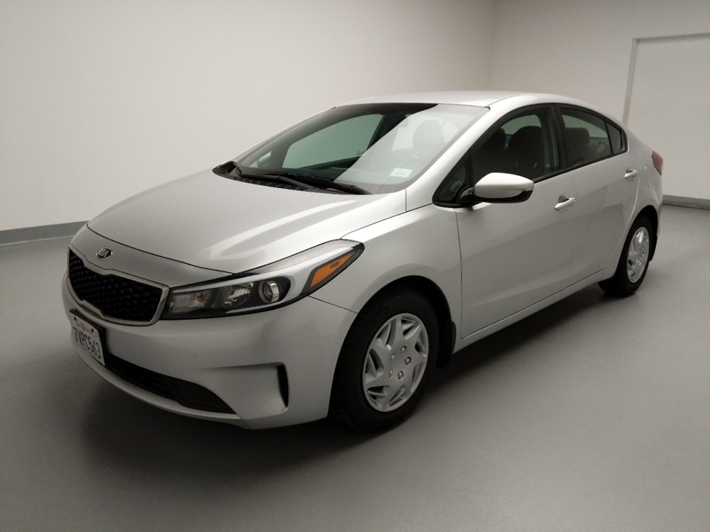 Used 2017 Kia Forte Driver Front Bumper