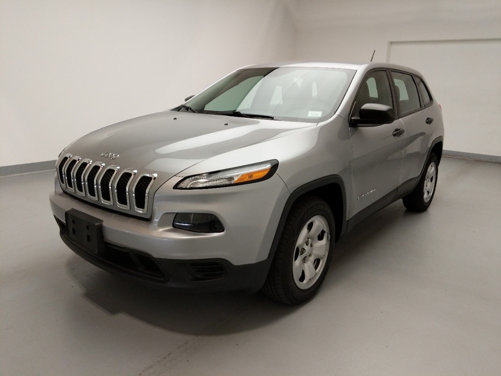 Used 2015 Jeep Cherokee Driver Front Bumper