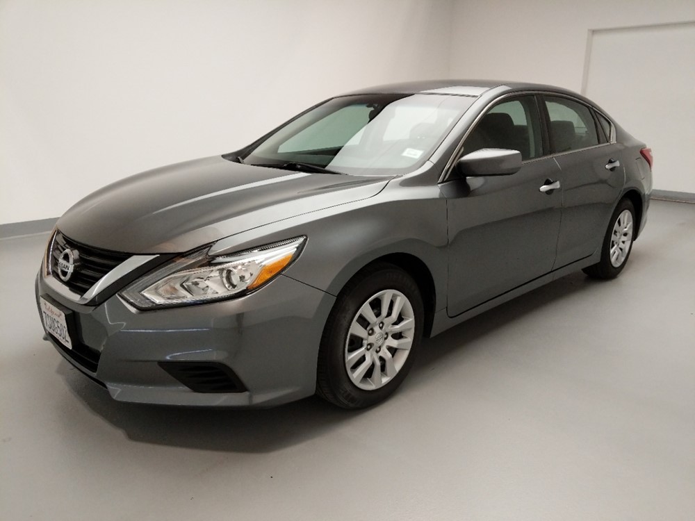 Used 2016 Nissan Altima Driver Front Bumper
