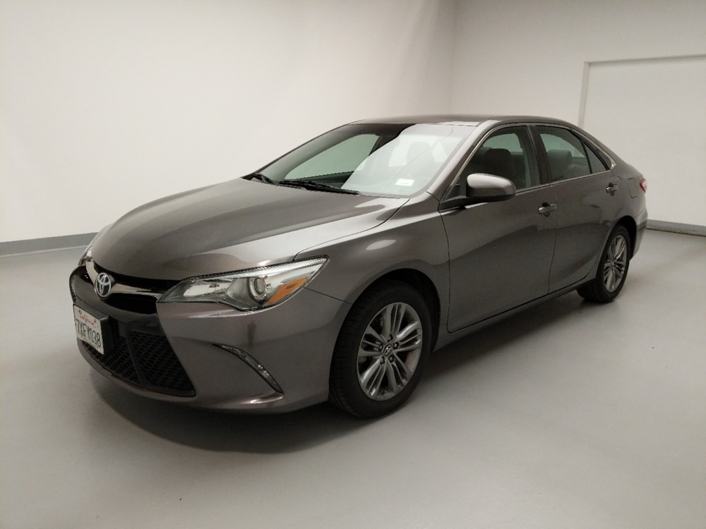 Used 2017 Toyota Camry Driver Front Bumper