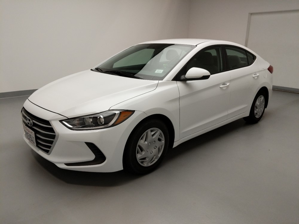 Used 2017 Hyundai Elantra Driver Front Bumper