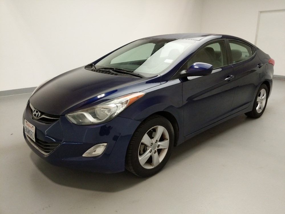 Used 2013 Hyundai Elantra Driver Front Bumper