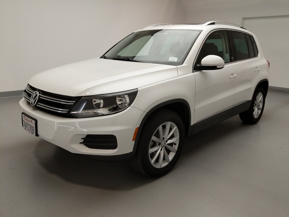 Used 2017 Volkswagen Tiguan Driver Front Bumper