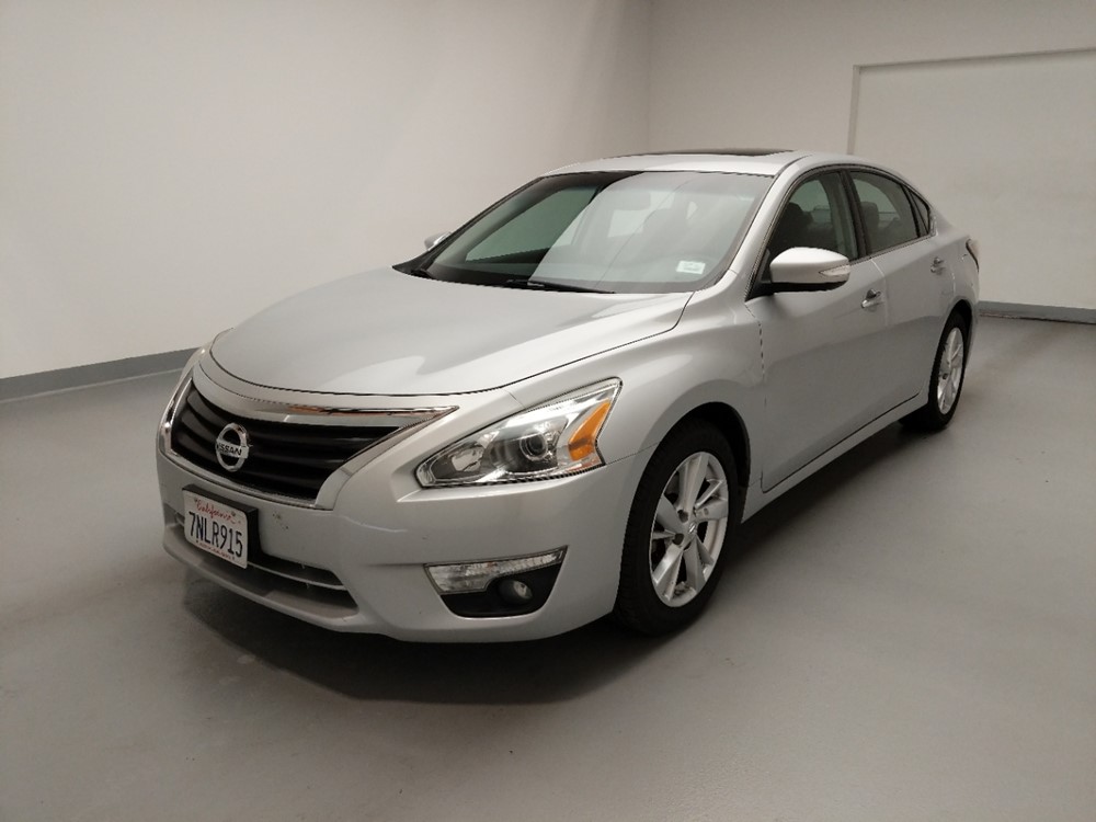 Used 2015 Nissan Altima Driver Front Bumper