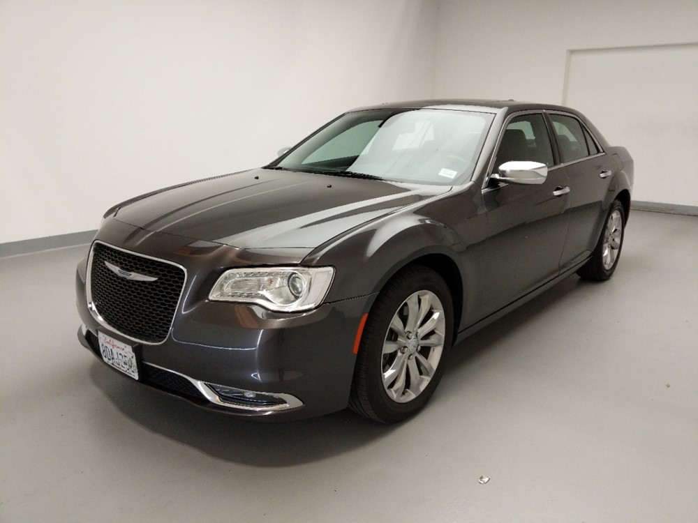 Used 2018 Chrysler 300 Driver Front Bumper