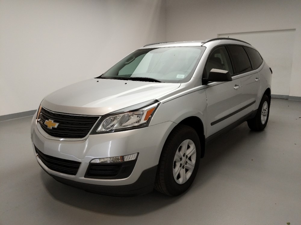 Used 2017 Chevrolet Traverse Driver Front Bumper