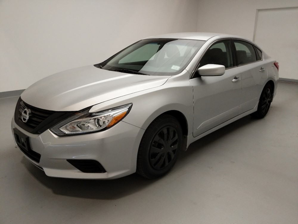 Used 2017 Nissan Altima Driver Front Bumper