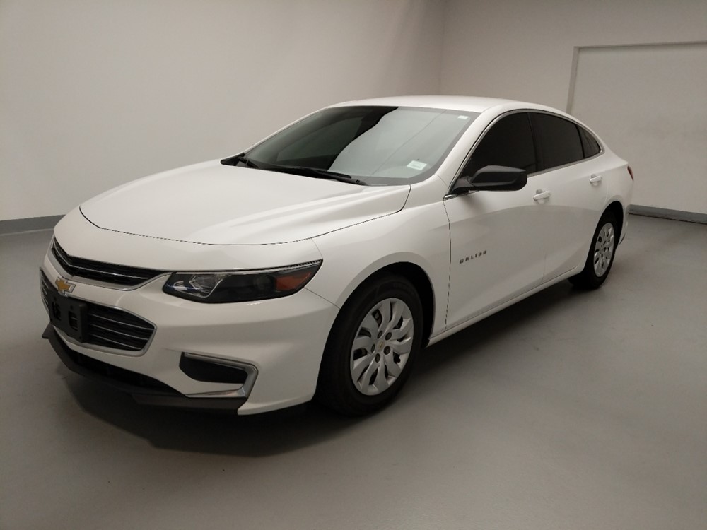 Used 2016 Chevrolet Malibu Driver Front Bumper
