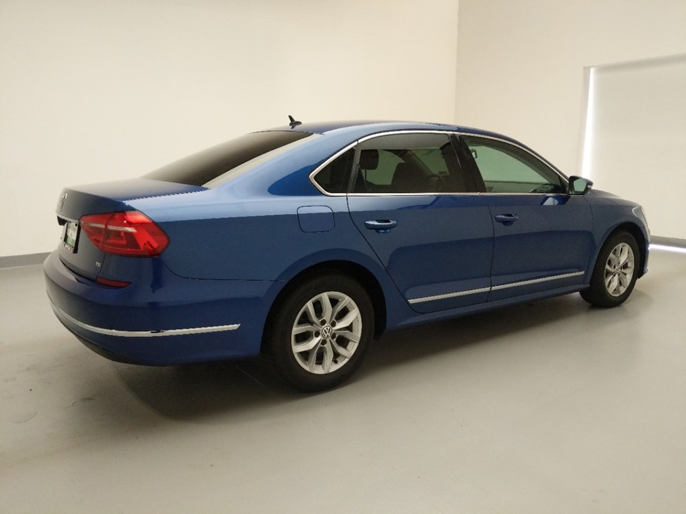 Used 2016 Volkswagen Passat Driver Front Bumper