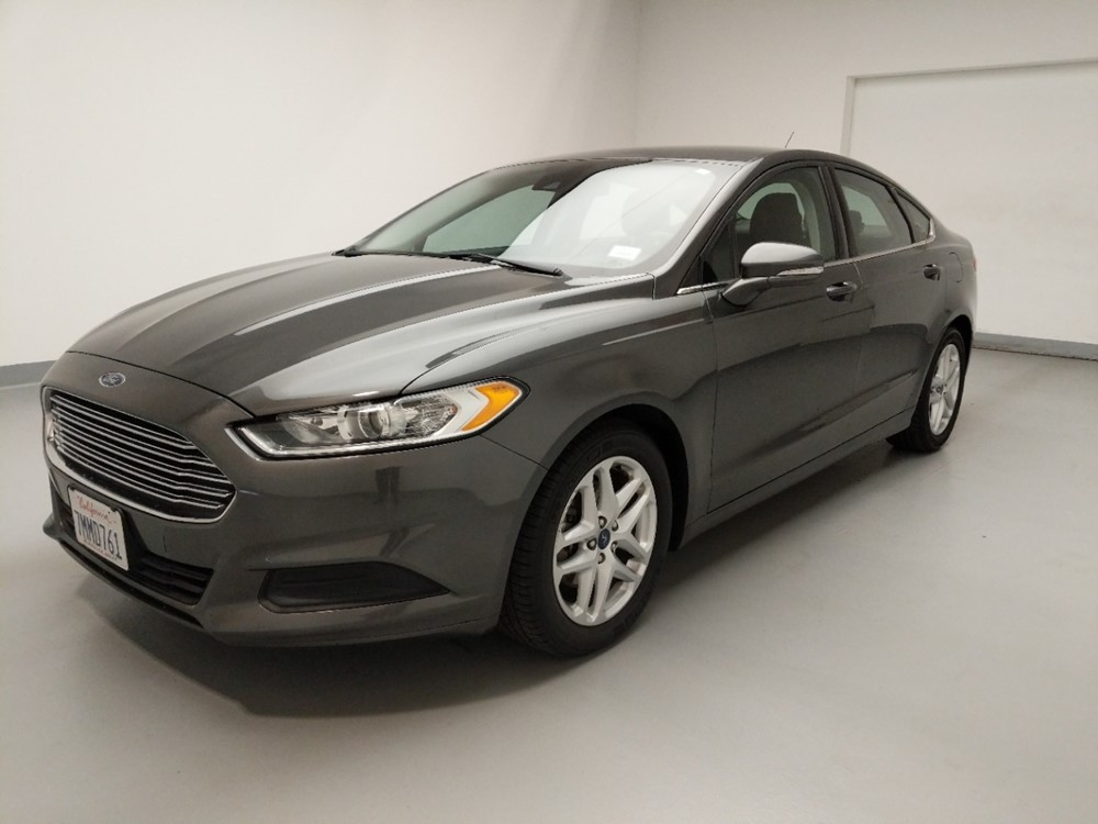 Used 2016 Ford Fusion Driver Front Bumper