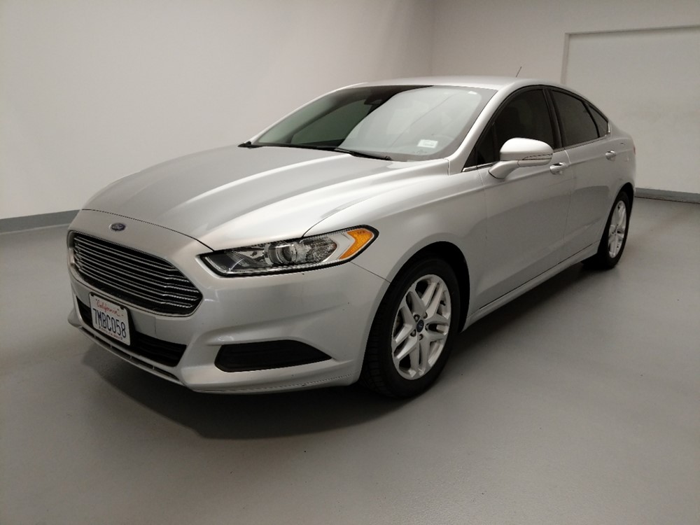 Used 2016 Ford Fusion Driver Front Bumper