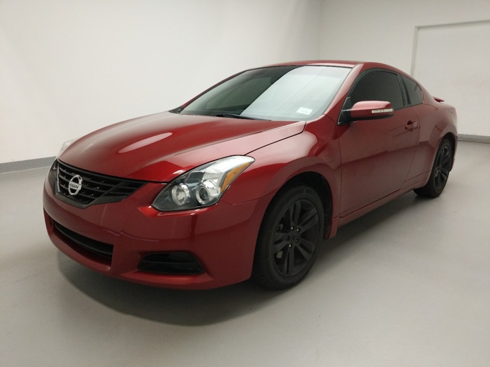 Used 2013 Nissan Altima Driver Front Bumper