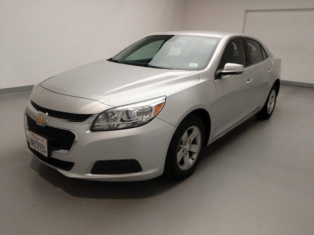 Used 2016 Chevrolet Malibu Driver Front Bumper