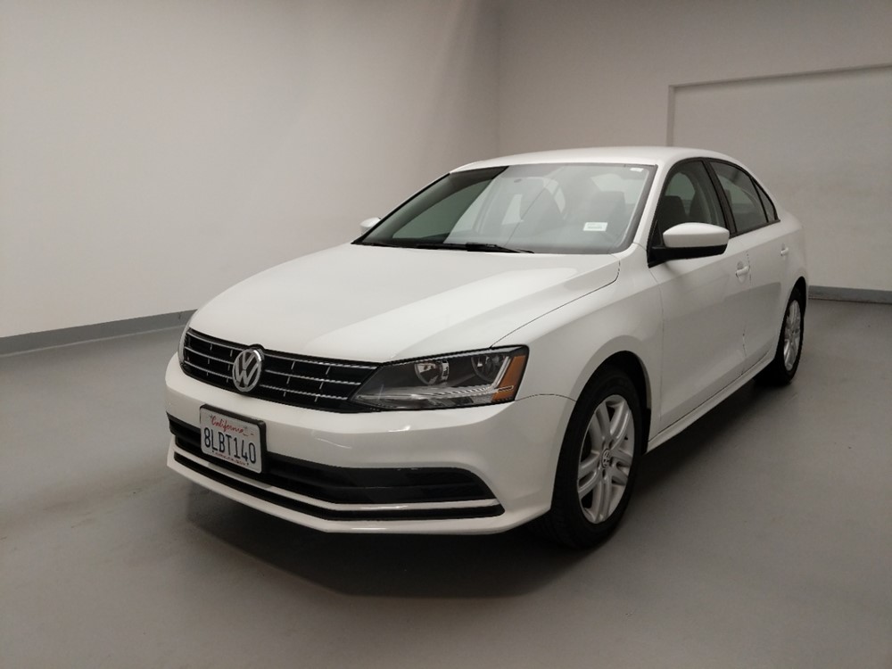 Used 2018 Volkswagen Jetta Driver Front Bumper
