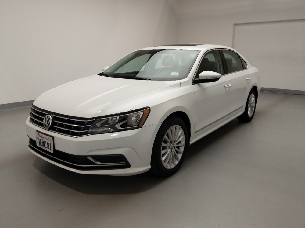Used 2017 Volkswagen Passat Driver Front Bumper