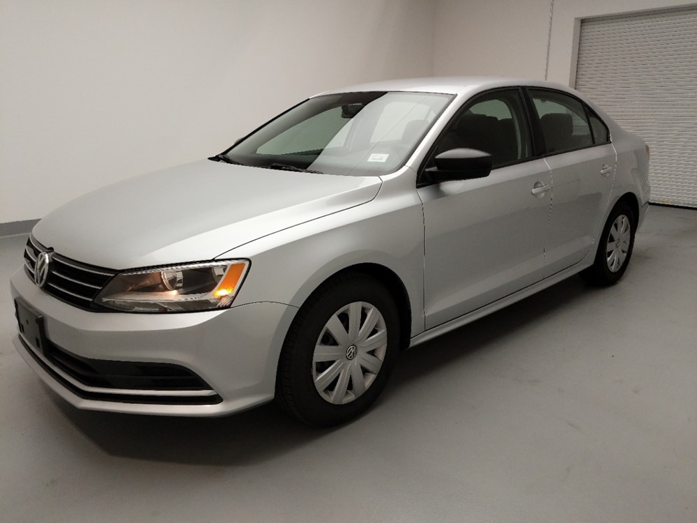 Used 2016 Volkswagen Jetta Driver Front Bumper
