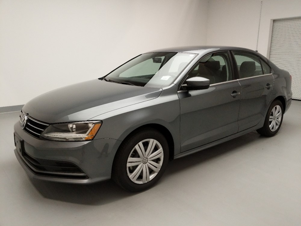 Used 2017 Volkswagen Jetta Driver Front Bumper