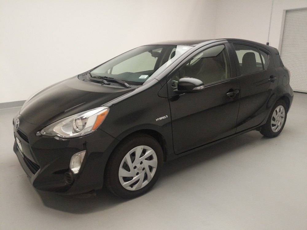 Used 2015 Toyota Prius Driver Front Bumper