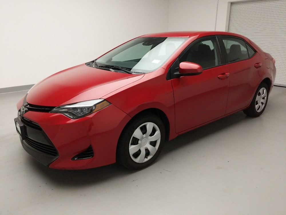 Used 2018 Toyota Corolla Driver Front Bumper