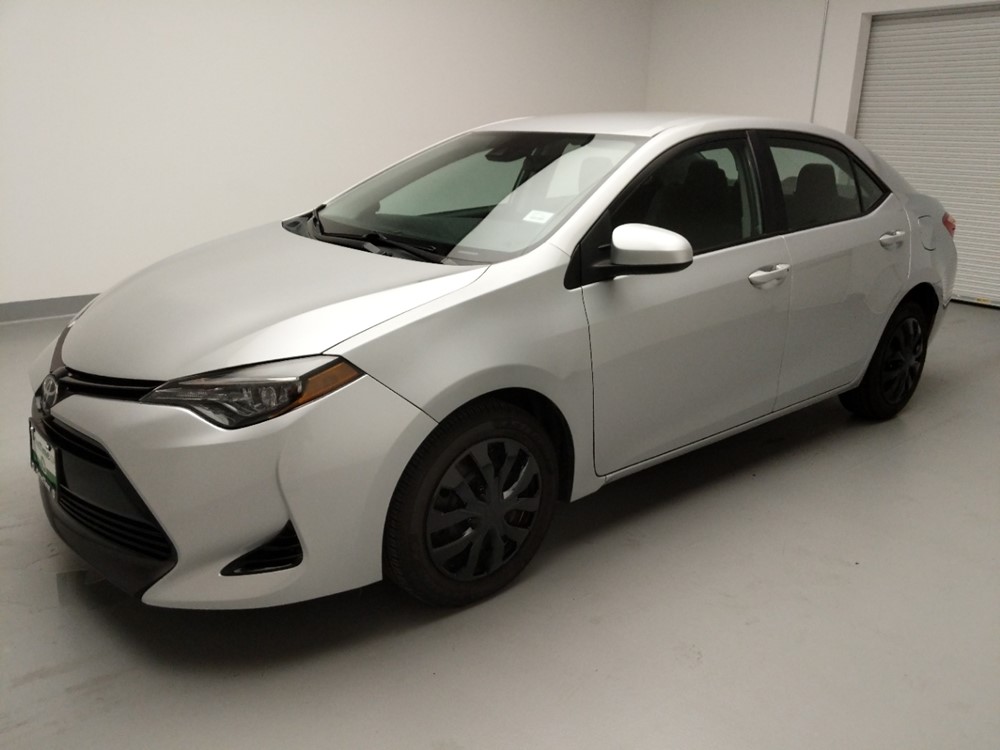 Used 2017 Toyota Corolla Driver Front Bumper