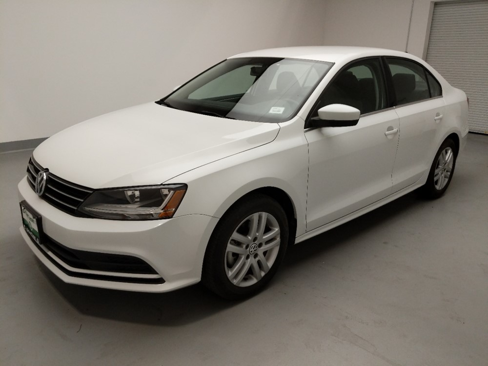 Used 2017 Volkswagen Jetta Driver Front Bumper