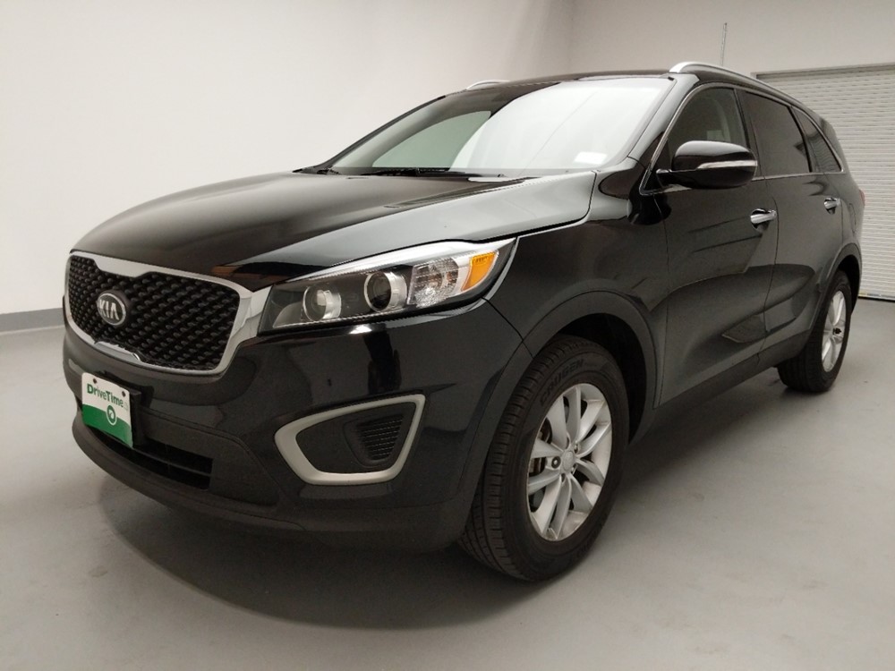 Used 2017 Kia Sorento Driver Front Bumper