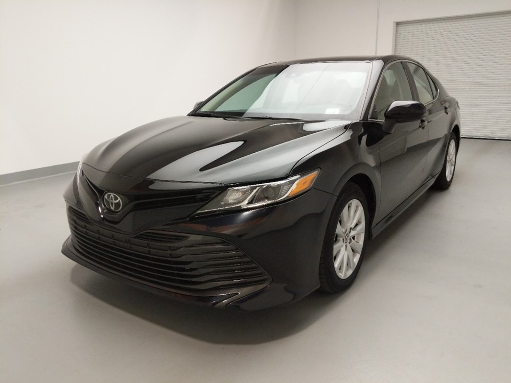 Used 2019 Toyota Camry Driver Front Bumper