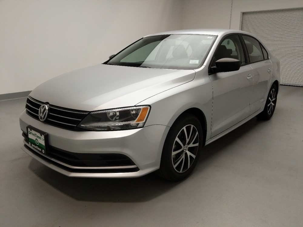 Used 2016 Volkswagen Jetta Driver Front Bumper