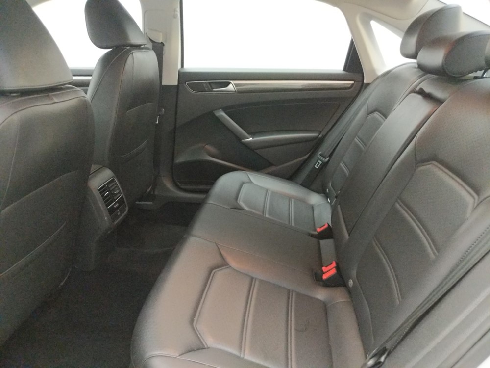 2016 Volkswagen Passat - Driver Rear Seat