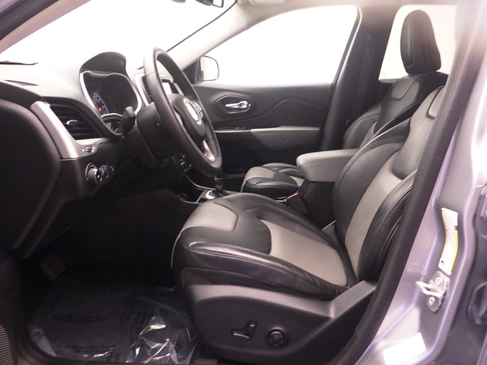 2014 Jeep Cherokee - Driver Front Seat
