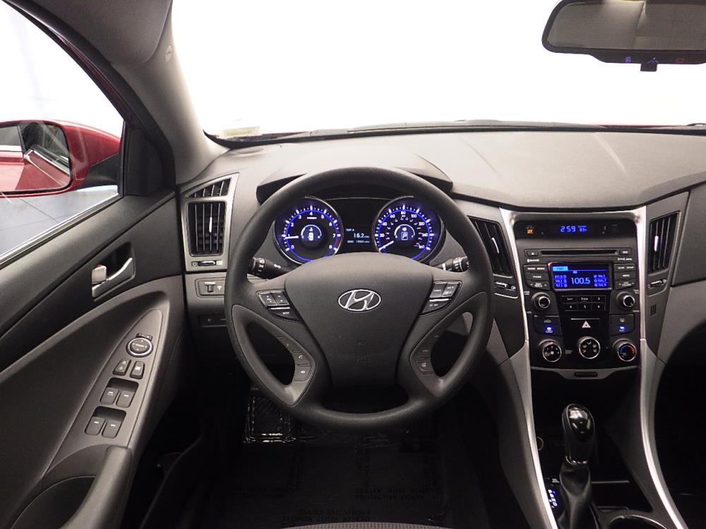 2014 Hyundai Sonata - Driver Dash