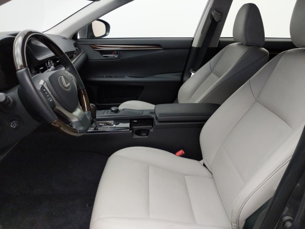 2014 Lexus ES 350 - Driver Front Seat